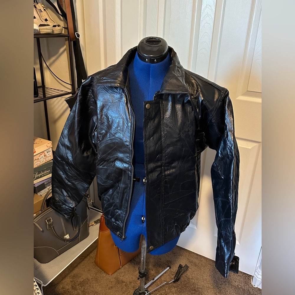 🐚 Unisex Roberto Amee Leather Jacket